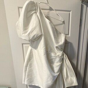 Sachin & Babi Dova Puffed One-Shoulder Bow Train Wrap Mini Dress